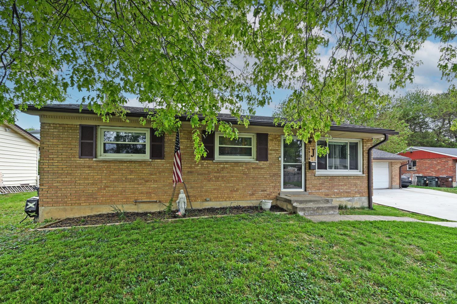 6910 Rutherford Court Cincinnati, OH 45239 - Photo 2 of 41 Gallery Image 2