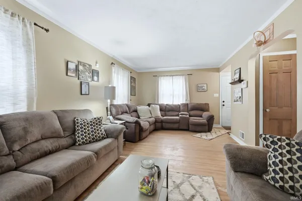 $239,900 | 4715 South Wayne Avenue, Fort Wayne, IN 46807
