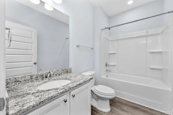 $2,000 | 3846 Hawks Landing Circle, Pace, FL 32571