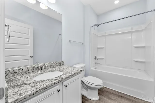 $2,100 | 3846 Hawks Landing Circle, Pace, FL 32571