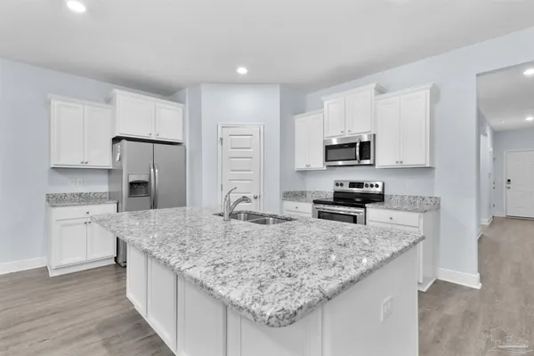 $2,000 | 3846 Hawks Landing Circle, Pace, FL 32571