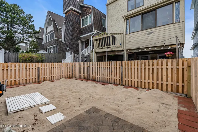 $3,100 | 50 1st Avenue, Manasquan, NJ 08736