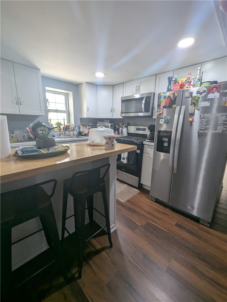 123 Laban Street Providence, RI 02909 - Photo 15 of 42