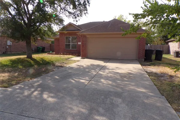 $207,500 | 16006 Hiram Clarke Road, Houston, TX 77053