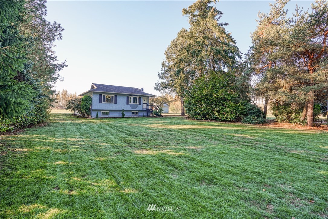 2563 Zell Road Custer, WA 98240 - Photo 2 of 25