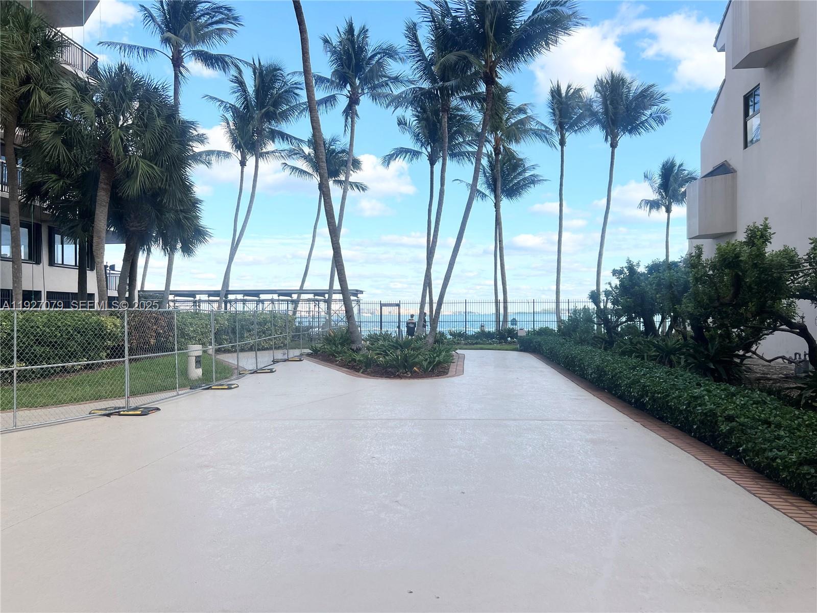 540 Brickell Key Drive, Unit 214 Miami, FL 33131 - Photo 43 of 48