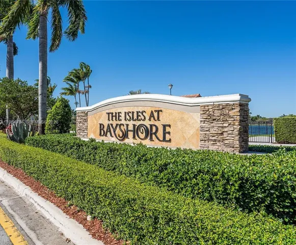$2,550 | 9353 Southwest 227th Street, Unit 321, Cutler Bay, FL 33190