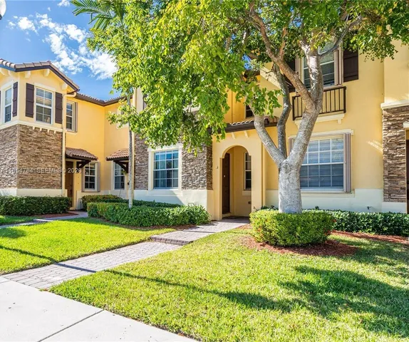 $2,550 | 9353 Southwest 227th Street, Unit 321, Cutler Bay, FL 33190