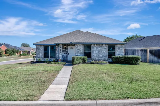$330,000 | 7012 Bentley Avenue, Fort Worth, TX 76137