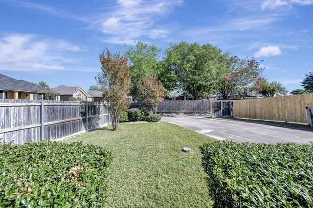 $330,000 | 7012 Bentley Avenue, Fort Worth, TX 76137