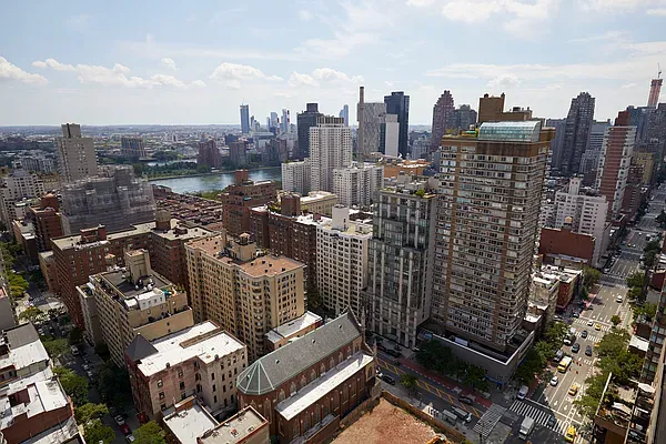 $4,400 | Undisclosed Address | Upper East Side