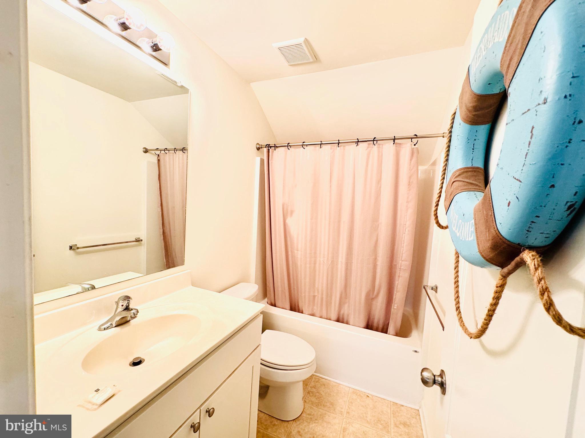 24795 Waterview Way Georgetown, DE 19947 - Photo 64 of 68 Upstairs Bathroom