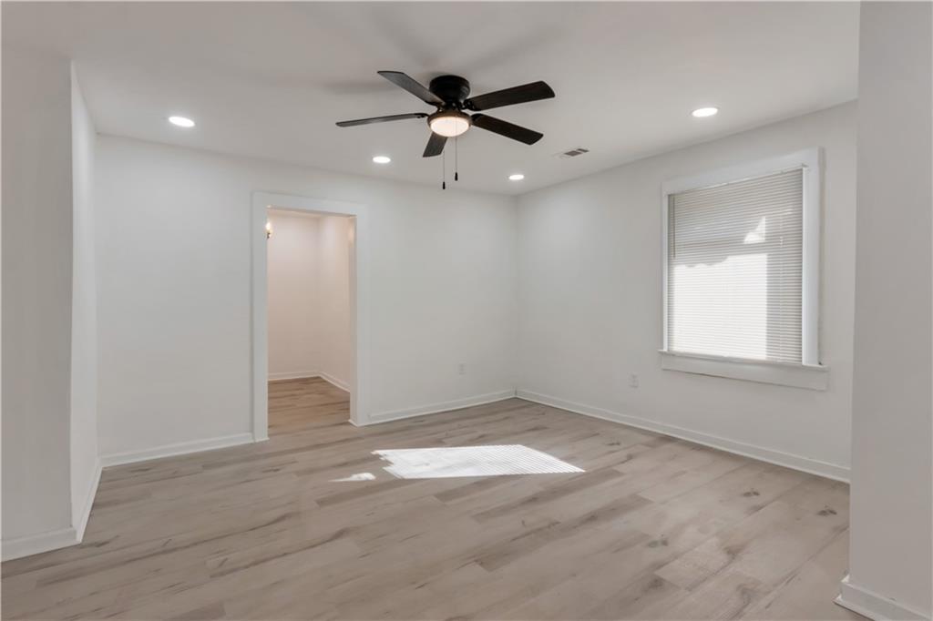 235 Dodd Avenue Southwest Atlanta, GA 30315 - Photo 2 of 17
