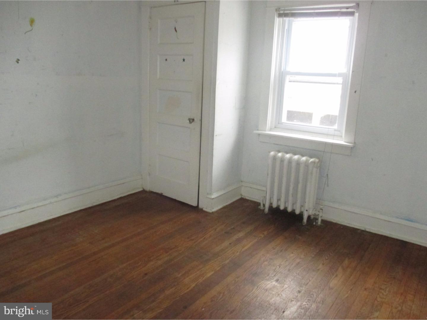 42 Kent Road Upper Darby, PA 19082 - Photo 11 of 14