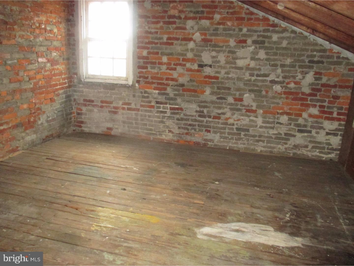 42 Kent Road Upper Darby, PA 19082 - Photo 14 of 14