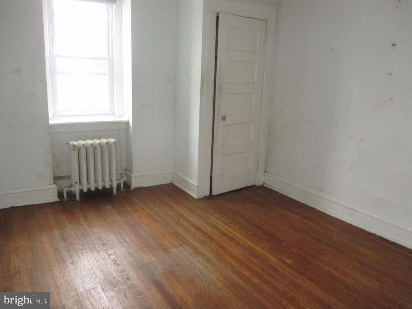 42 Kent Road Upper Darby, PA 19082 - Photo 10 of 14