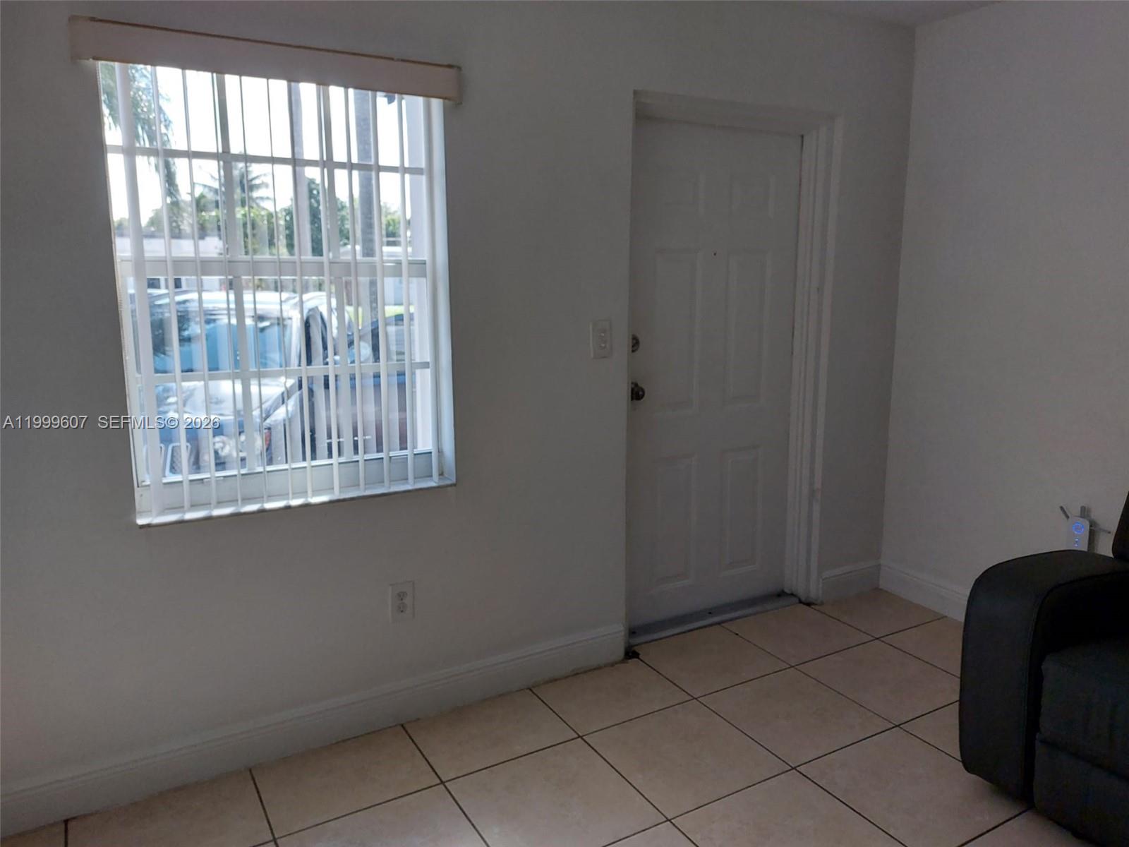9841 Southwest 48th Street, Unit 1 Miami, FL 33165 - Photo 18 of 27
