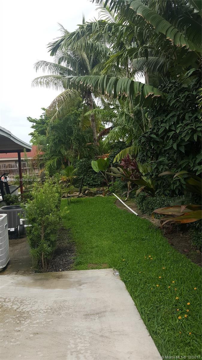 9841 Southwest 48th Street, Unit 1 Miami, FL 33165 - Photo 9 of 27