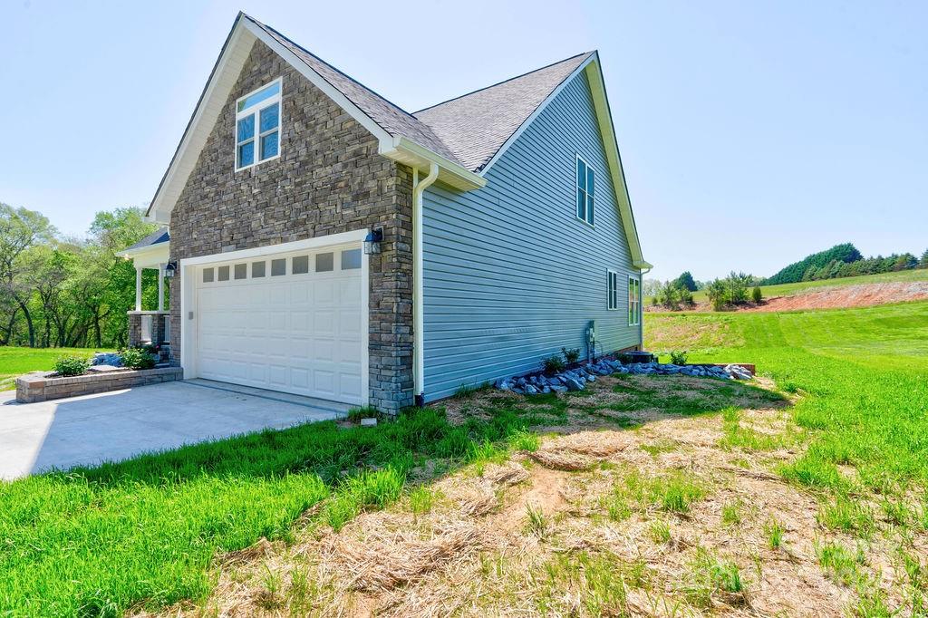 212 Old Stubbs Road Cherryville, NC 28021 - Photo 3 of 43 Gallery Image 3