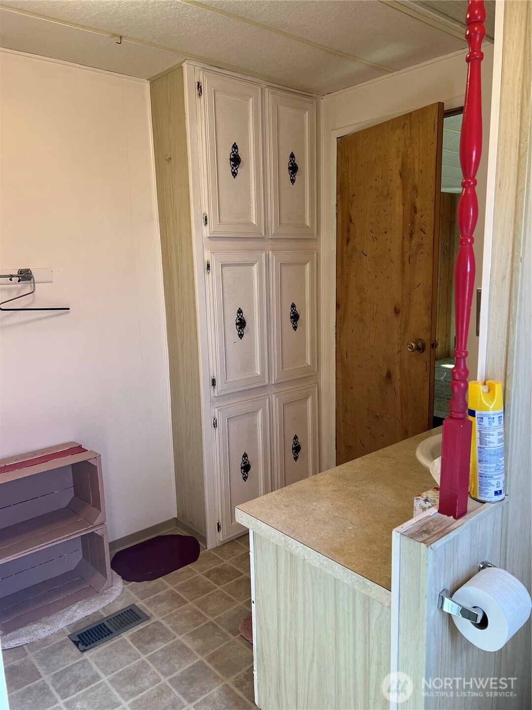 59 Hendrick Loop Road Omak, WA 98841 - Photo 23 of 39