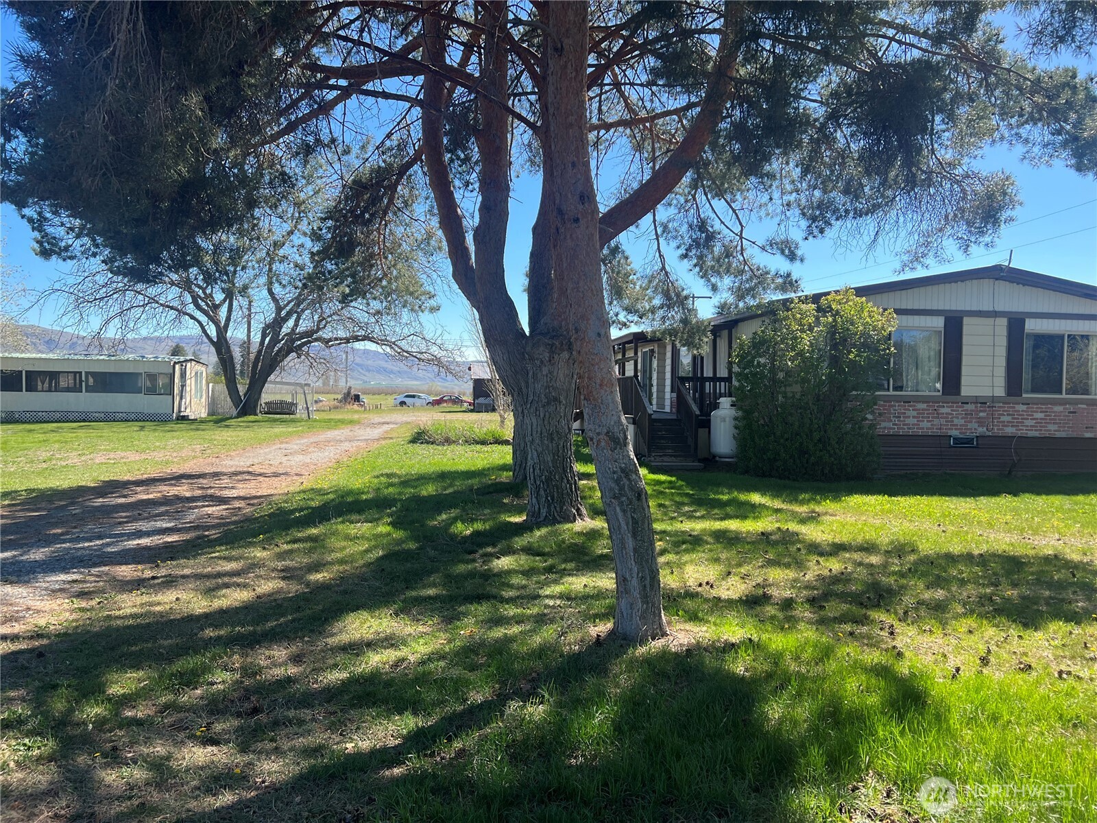 59 Hendrick Loop Road Omak, WA 98841 - Photo 30 of 39