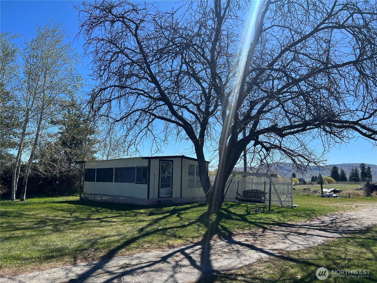 59 Hendrick Loop Road Omak, WA 98841 - Photo 6 of 39