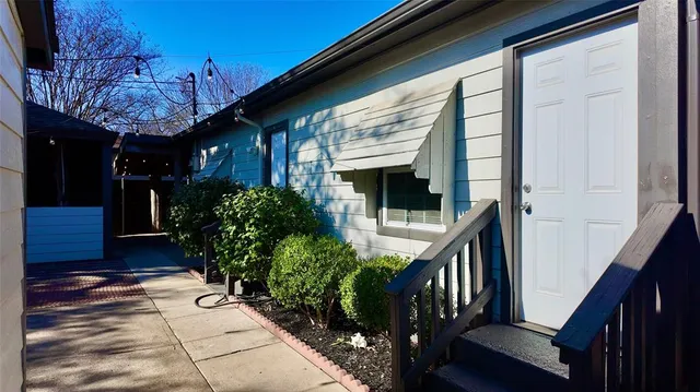 a view of a porch with furniture