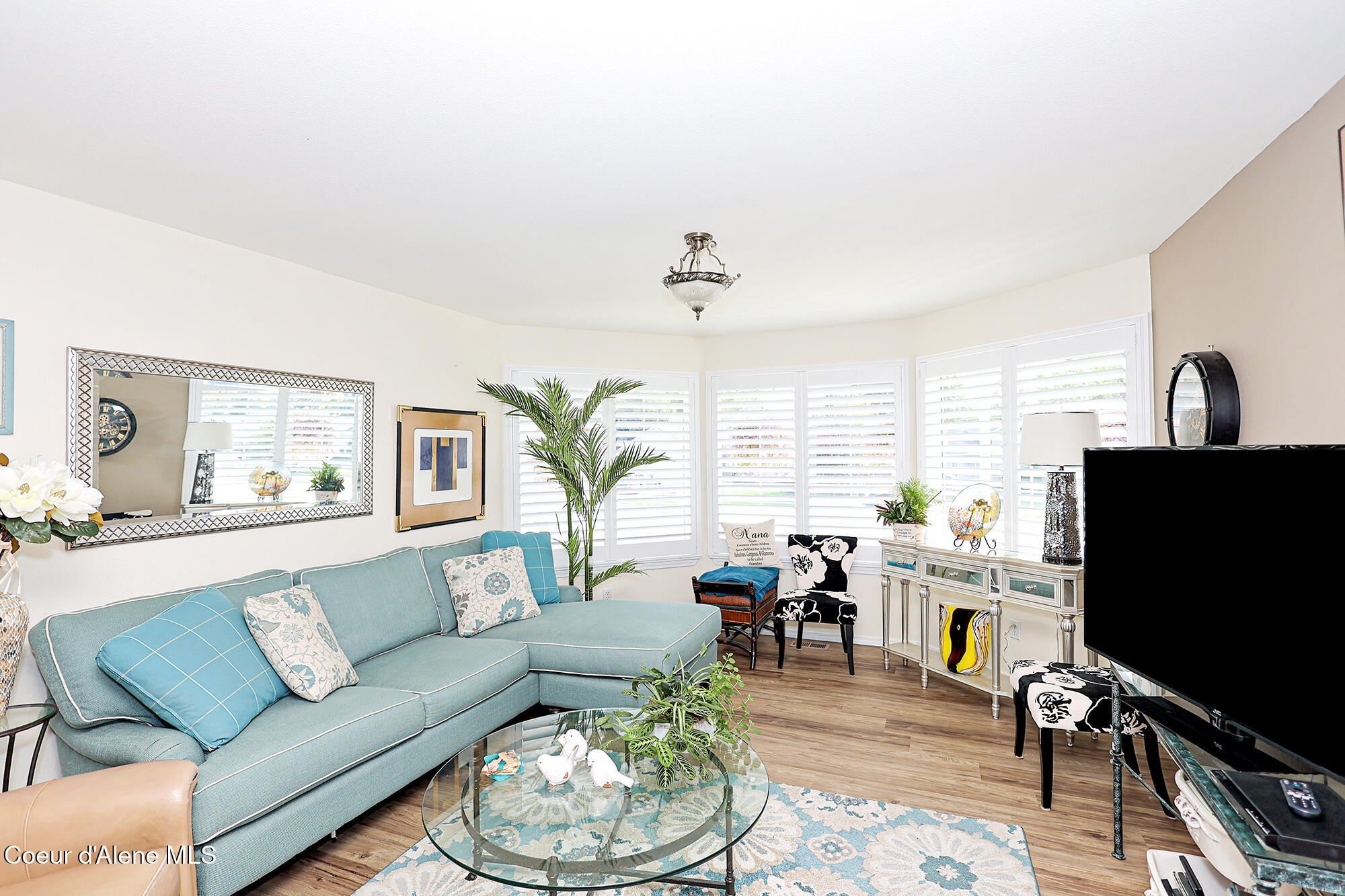 2815 North Slice Drive Post Falls, ID 83854 - Photo 16 of 55 Living Room