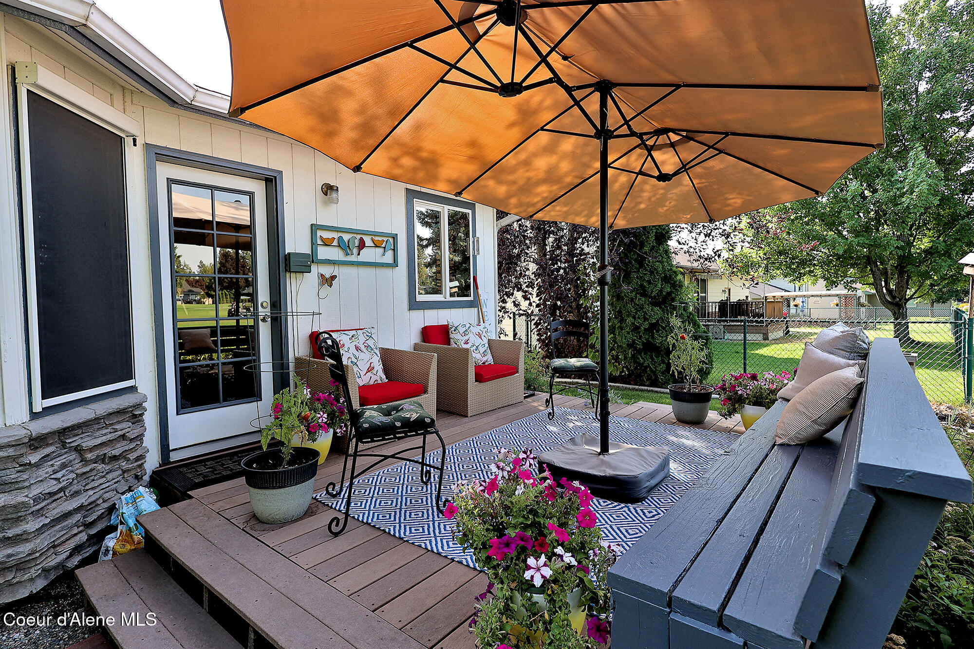 2815 North Slice Drive Post Falls, ID 83854 - Photo 33 of 55 Patio with umbrellal 5