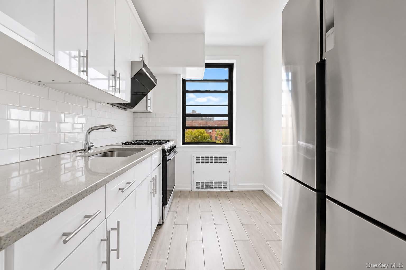140-08 28th Road, Unit 5F Queens, NY 11354 - Photo 6 of 10 Gallery Image 6