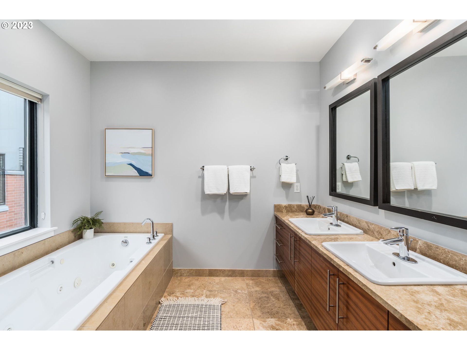 1720 Northwest Riverscape Street Portland, OR 97209 - Photo 15 of 28 Bedroom, Primary