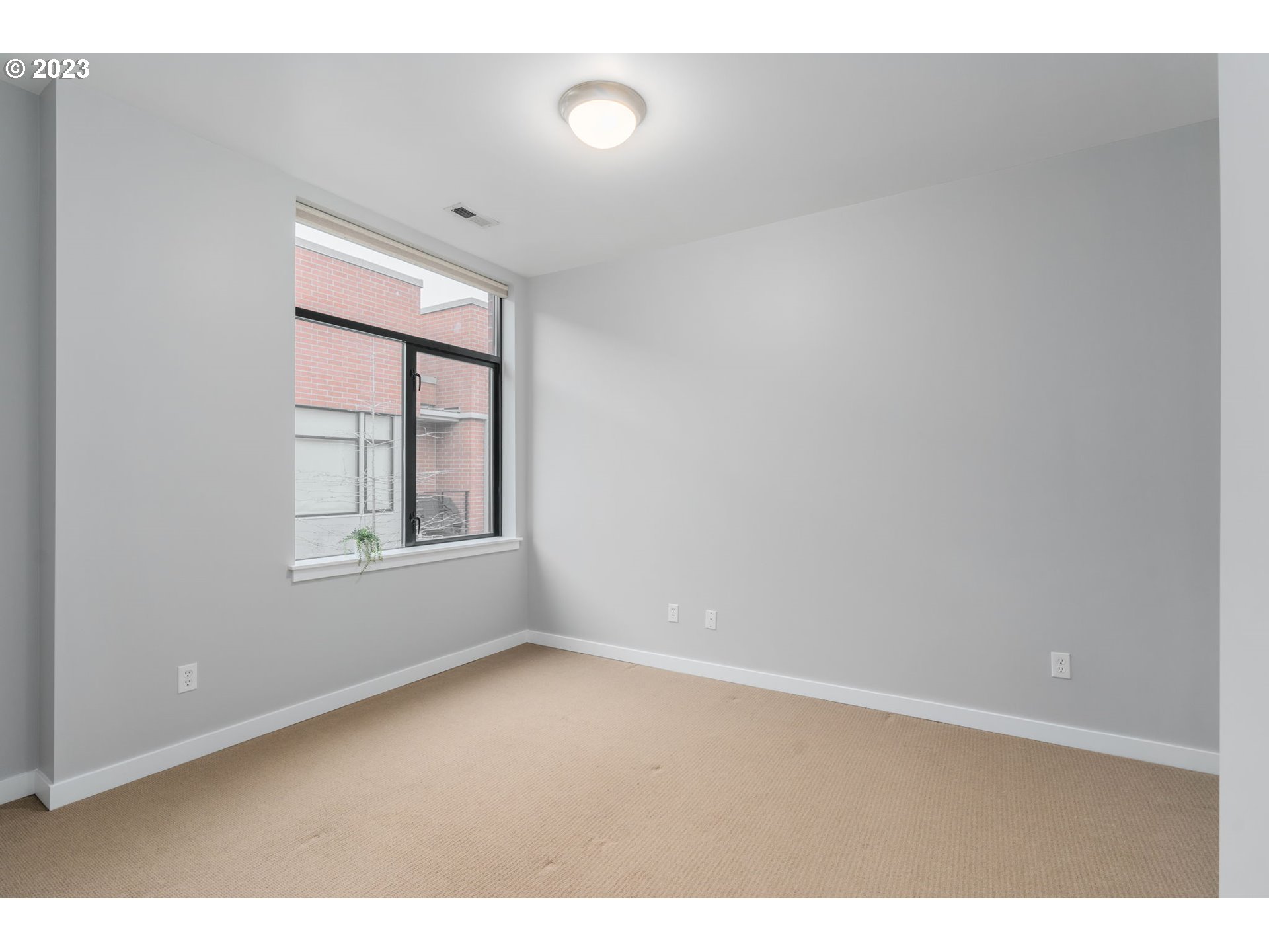 1720 Northwest Riverscape Street Portland, OR 97209 - Photo 18 of 28 Mud Room