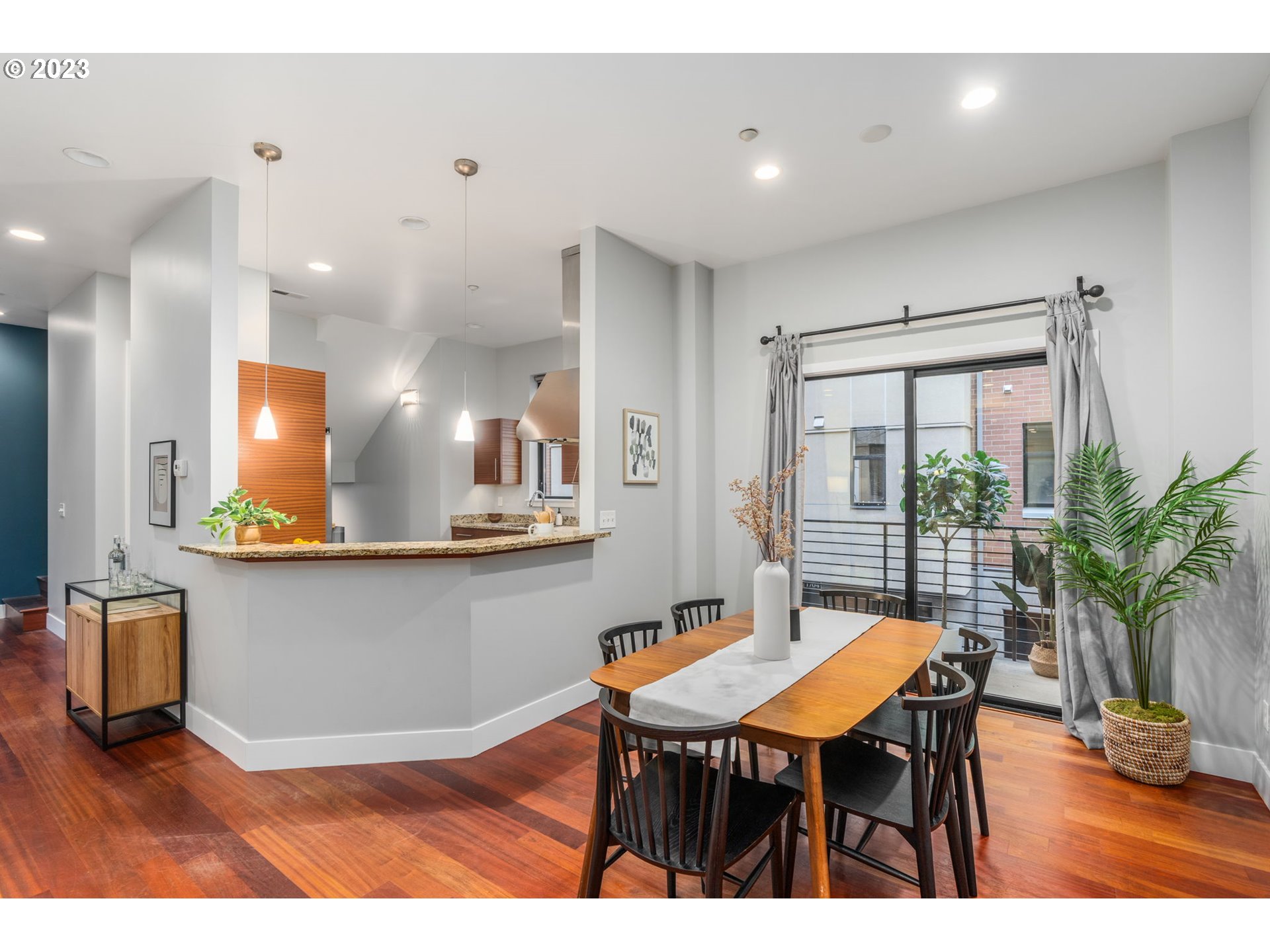 1720 Northwest Riverscape Street Portland, OR 97209 - Photo 7 of 28 Kitchen