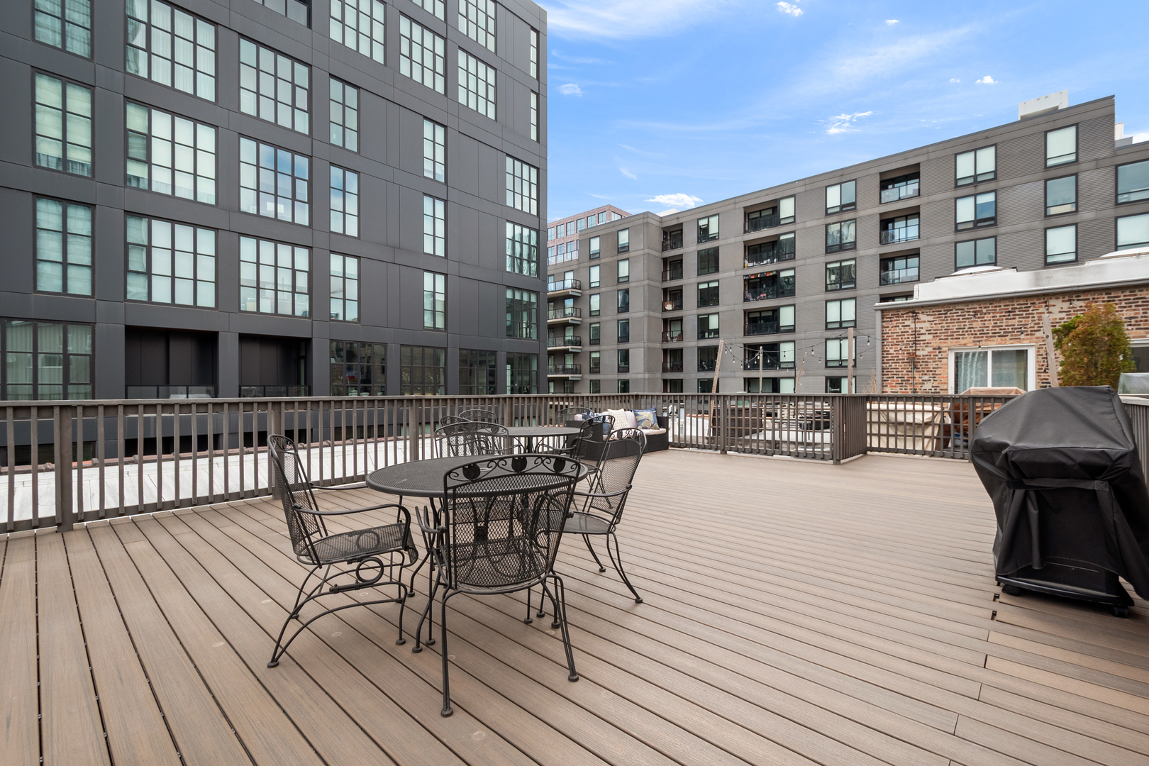 110 North Peoria Street, Unit 208 Chicago, IL 60607 - Photo 8 of 10