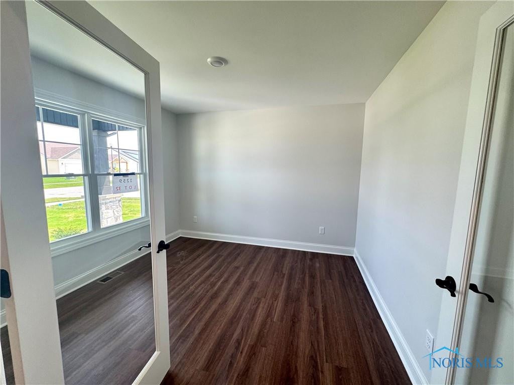 1259 Dublin Drive Waterville, OH 43566 - Photo 10 of 11 Gallery Image 10