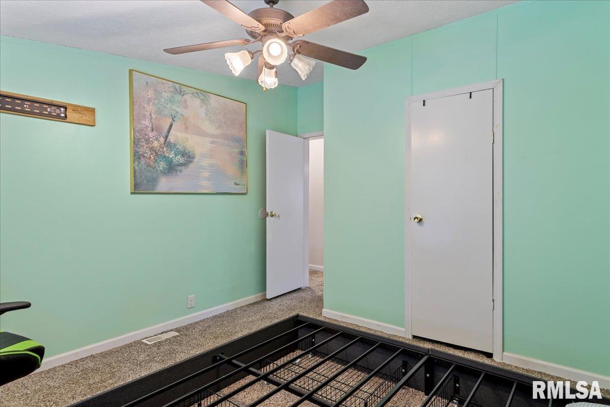 367 East Oak Street Hettick, IL 62649 - Photo 21 of 39