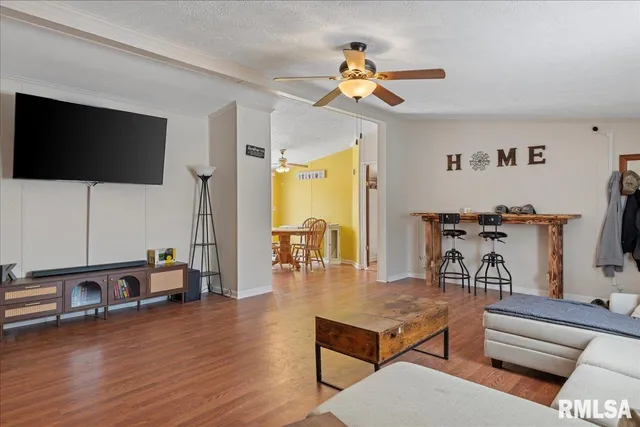 $151,500 | 367 East Oak Street, Hettick, IL 62649