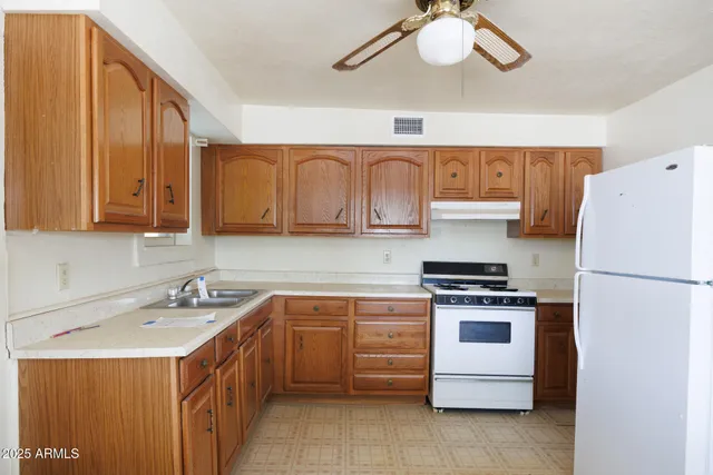 $82,800 | 3201 North Ajo Gila Bend Highway, Ajo, AZ 85321