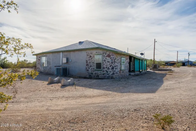 $82,800 | 3201 North Ajo Gila Bend Highway, Ajo, AZ 85321