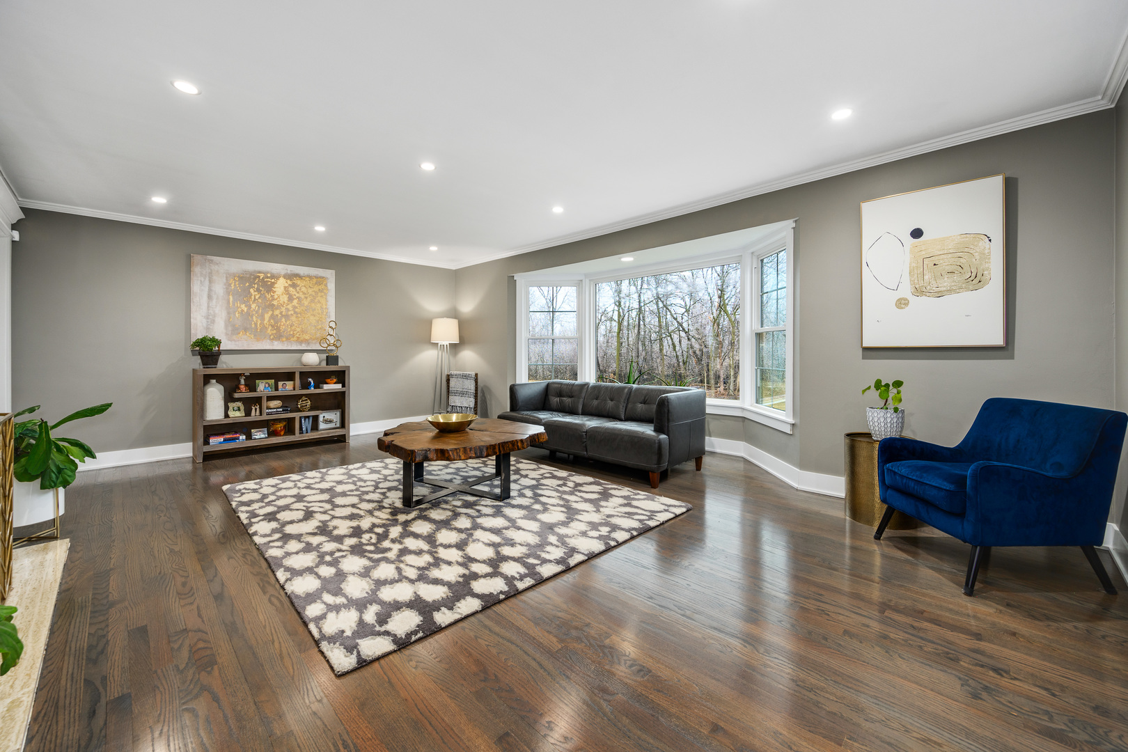 1627 Del Ogier Drive Glenview, IL 60025 - Photo 11 of 37 a living room with furniture rug and window