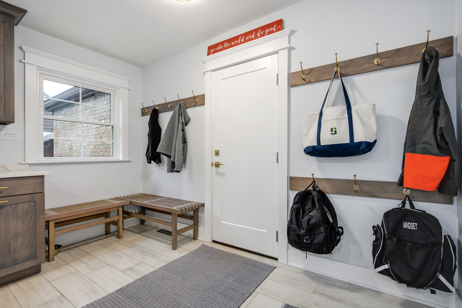 1627 Del Ogier Drive Glenview, IL 60025 - Photo 17 of 37 a bedroom with a bed and a mirror