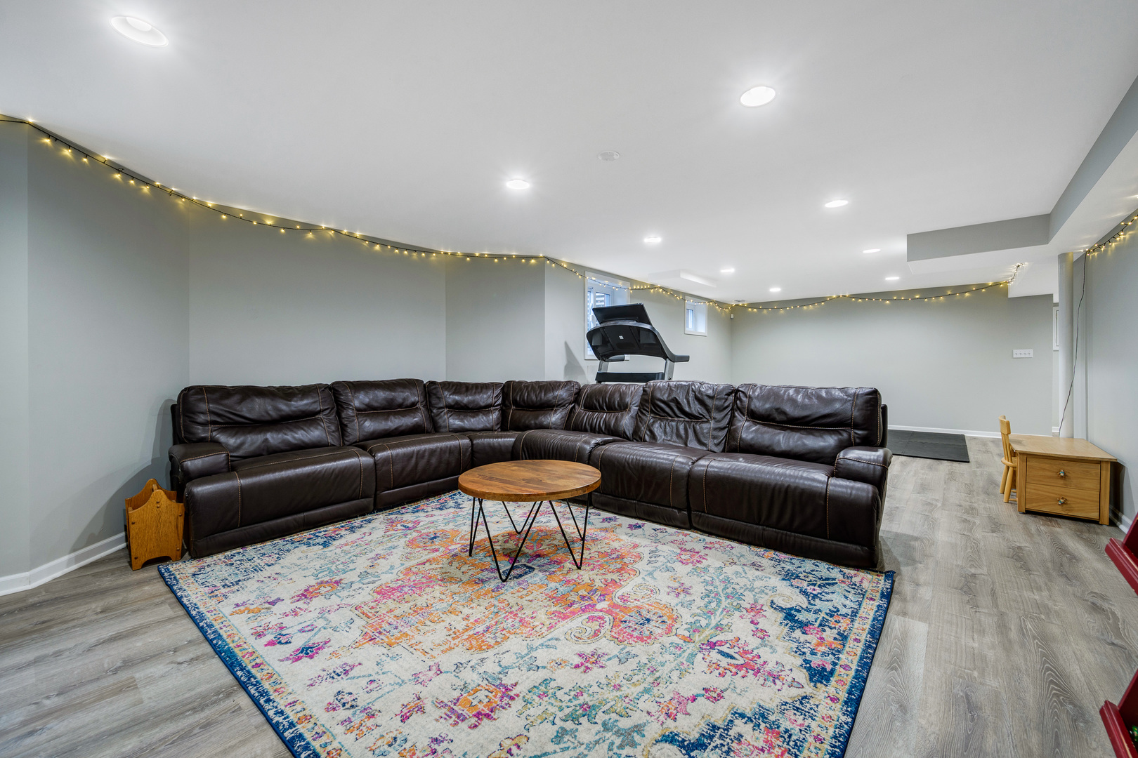 1627 Del Ogier Drive Glenview, IL 60025 - Photo 29 of 37 a living room with furniture and a wooden floor