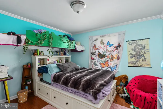 $369,900 | 102 Breezewood Drive, Fredericksburg, VA 22407