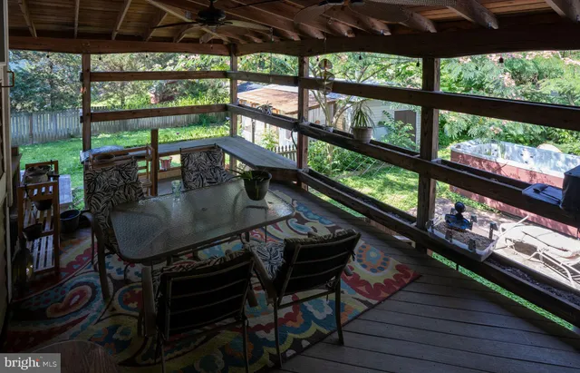 $369,900 | 102 Breezewood Drive, Fredericksburg, VA 22407