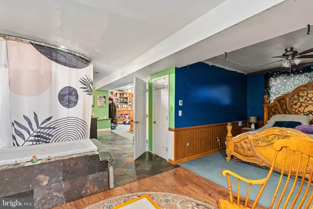 $369,900 | 102 Breezewood Drive, Fredericksburg, VA 22407