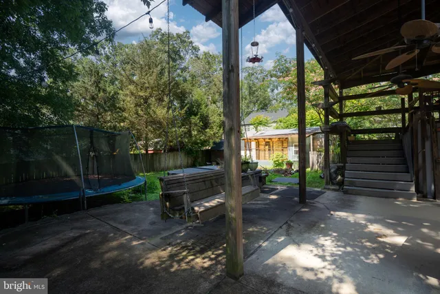 $369,900 | 102 Breezewood Drive, Fredericksburg, VA 22407