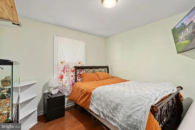 $369,900 | 102 Breezewood Drive, Fredericksburg, VA 22407