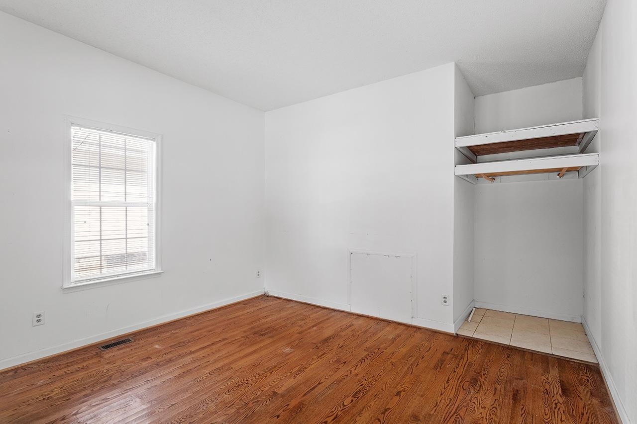 24 Dixie Trail Raleigh, NC 27607 - Photo 13 of 38 Photo 13