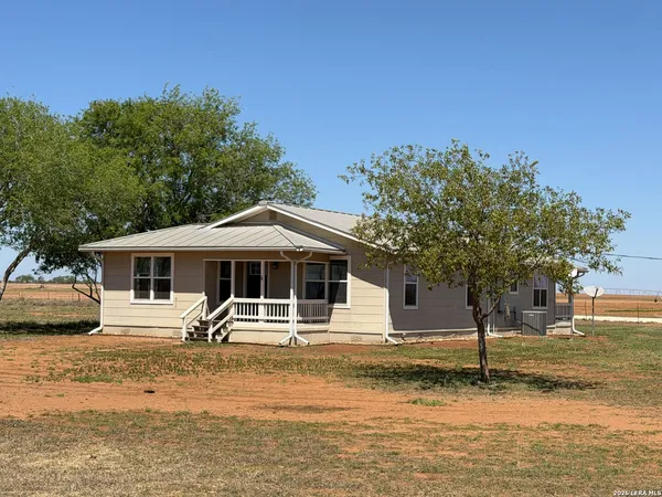 $1,895 | 12985 Fm 1333, Charlotte, TX 78011