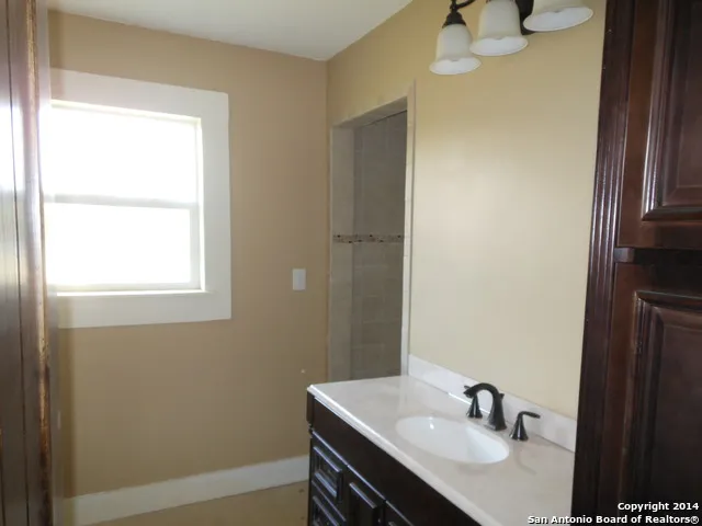 $1,895 | 12985 Fm 1333, Charlotte, TX 78011